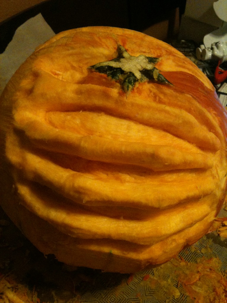 Facehugger Pumpkin progress