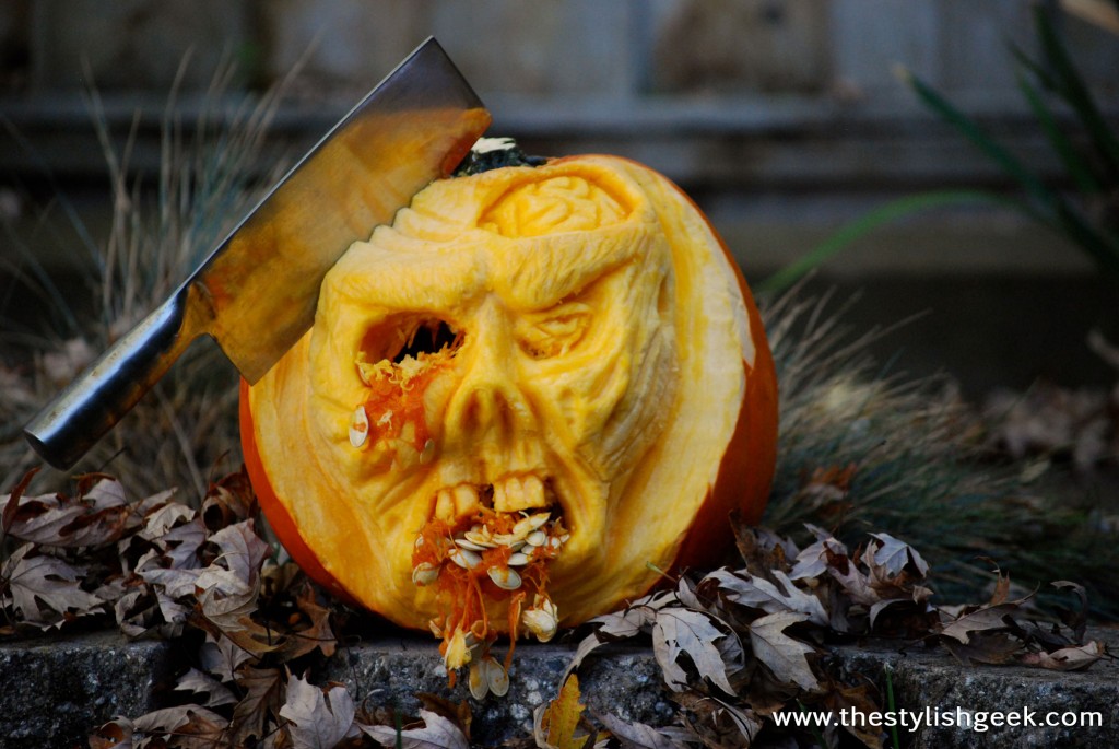 Walking Dead Zombie Pumpkin w/Cleaver - extreme 3d pumpkin carving