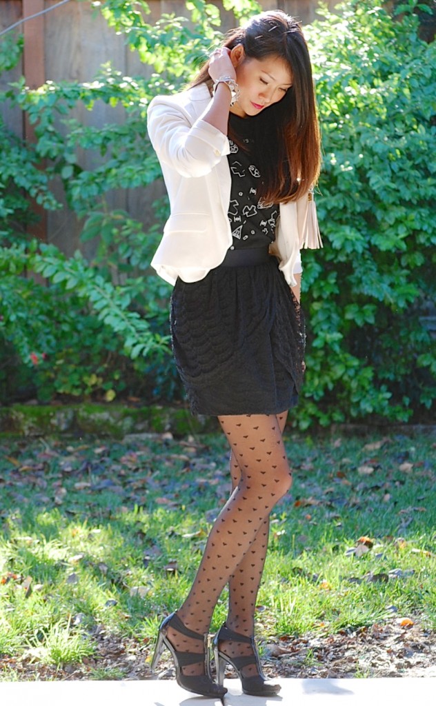 White Blazer Star Wars Astroid Tee and Lace Skirt outfit 