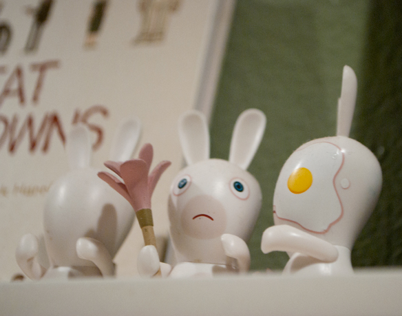 Raving Rabbids figurines 