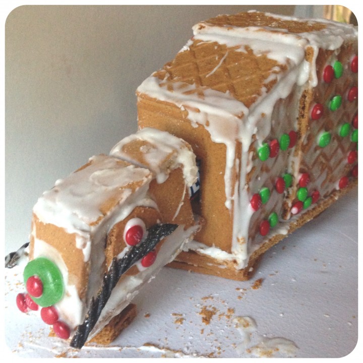 Making of Gingerbread Star Wars AT-AT Walker