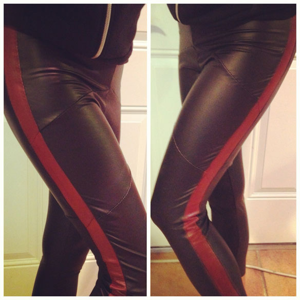 Robin Arkham City Pants 