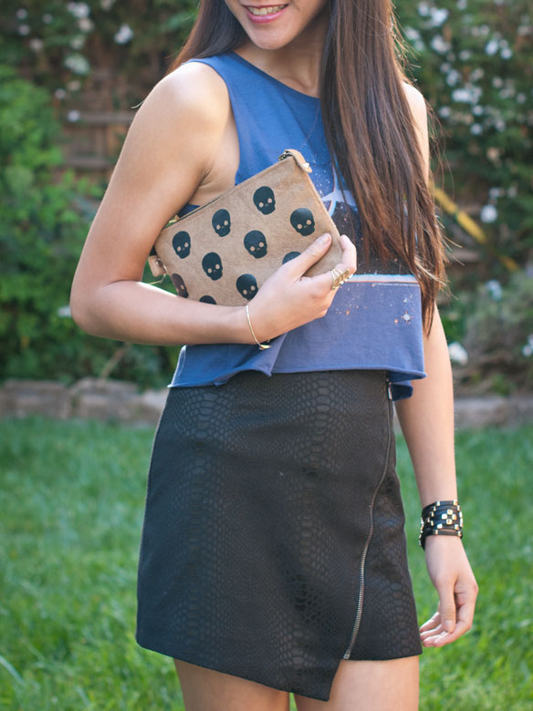 Pink Floyd Vintage Tank and skull print clutch