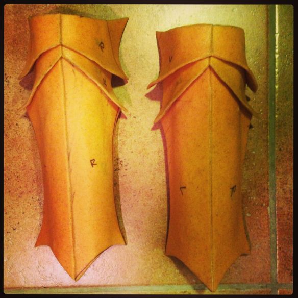 Ornstein Worbla shin armor