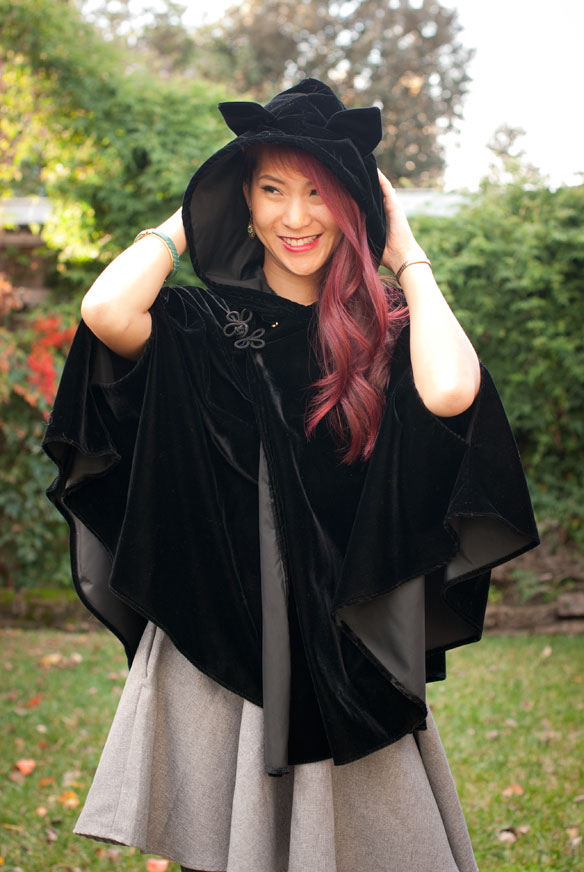 1138 Clothing Kitty Cloak