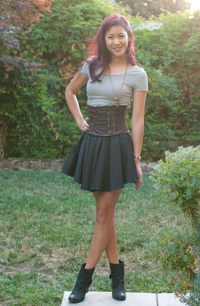 Everyday corset belt with skirt