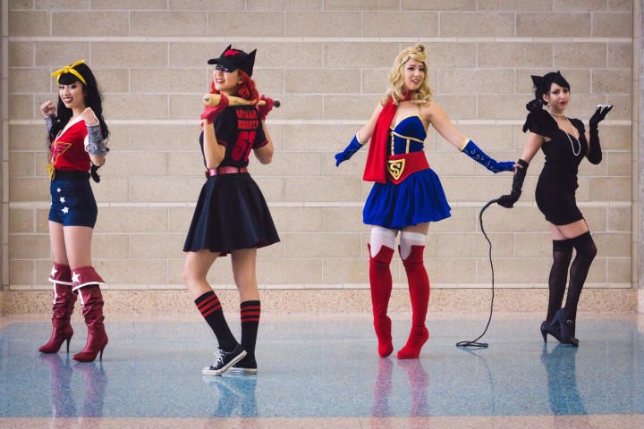 DC Bombshells Pose