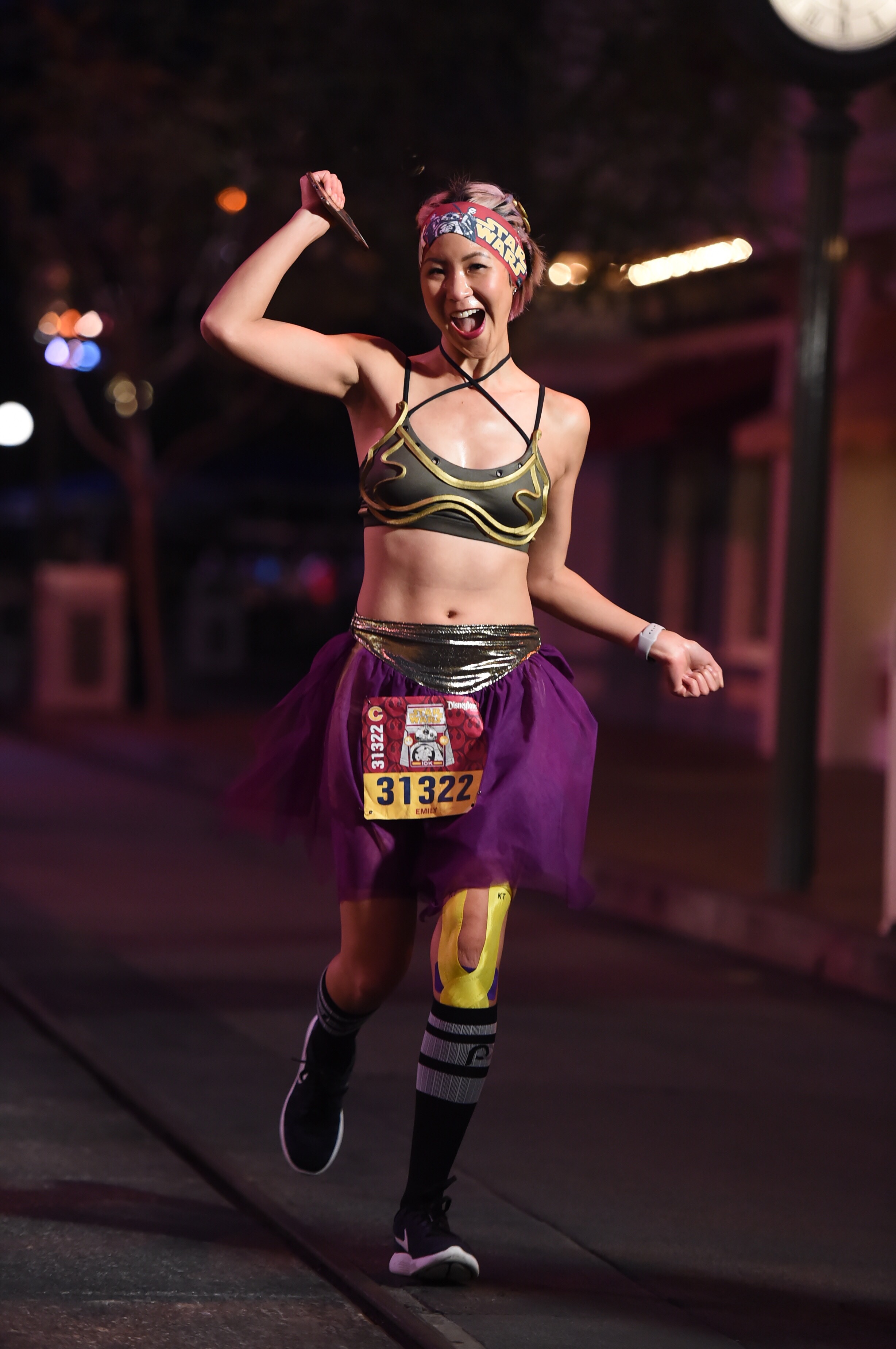 Star Wars 10k 2017 - slave leia running outfit